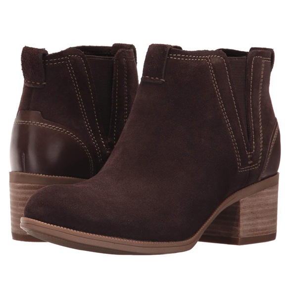 clarks women's maypearl daisy ankle bootie